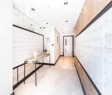 apartment to rent Wood Street, East Grinstead, West Sussex, RH19 - Photo 6