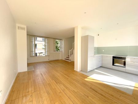 Suresnes (92150) SURESNES RÉPUBLIQUE : MAISON 5 pièces 101.45 m2 - Photo 4