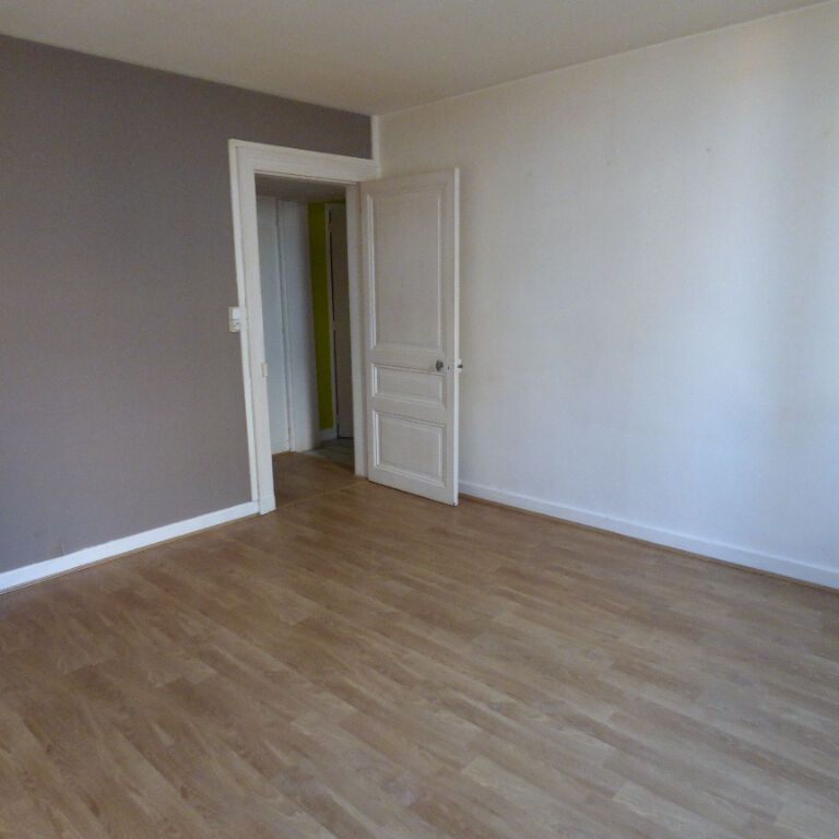 Location appartement 3 pièces, 60.00m², Pont-Saint-Pierre - Photo 1