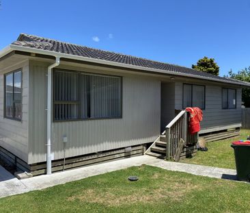 8A Quintal Place, Papatoetoe - Photo 4