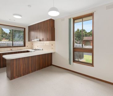 Lovely Low Maintenance Home! - Photo 1