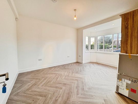 4 bedroom detached bungalow to rent - Photo 1