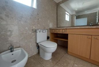 Apartamento T2+1 em Porto