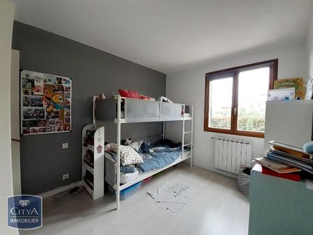Location Appartement 4 pièces 94m² SAUSSET LES PINS 13960 - Photo 3