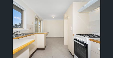 Clean and Tidy 3 Bedroom Home - Photo 4