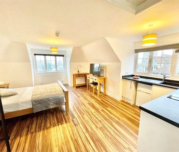 Studio to rent - Photo 3