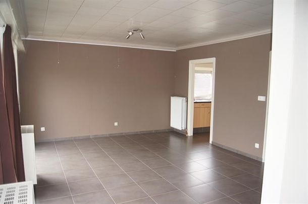 Appartement te huur in Oosteeklo - Foto 1