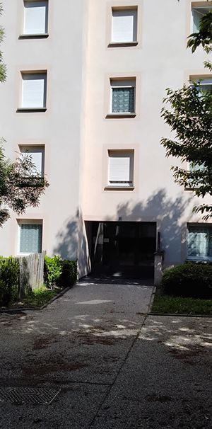 Joli T2 en résidence avec jardin privatif - Photo 1