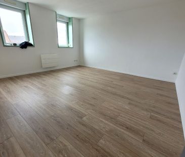 Location Appartement 1 pièce 23m² CAMBRAI 59400 - Photo 2
