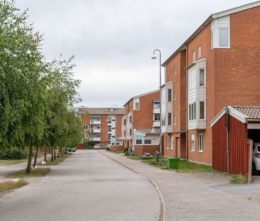 Kullsvedsvägen 40, Hemmesta - Photo 1