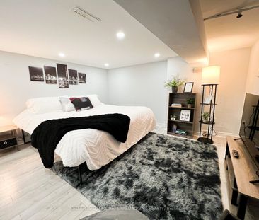 For Lease - 2480 St Clair Avenue, Toronto, Ontario - Photo 3