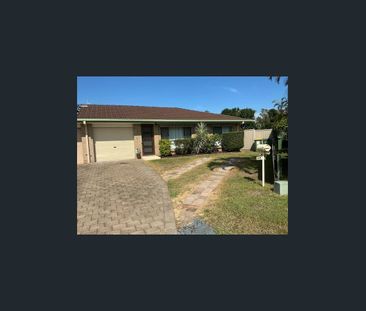 2 BEDROOM DUPLEX FRESHLY PAINTED - Photo 4