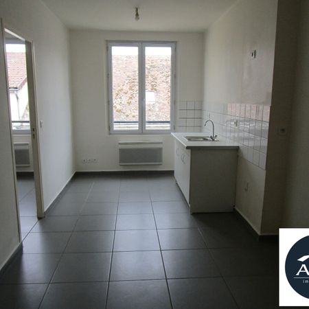 Location Appartement 2 pièces 37m² NOGENT LE ROI 28210 - Photo 3