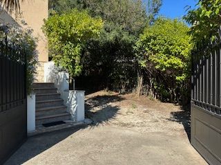 Location Maison 6 pièces 130m² - Photo 5