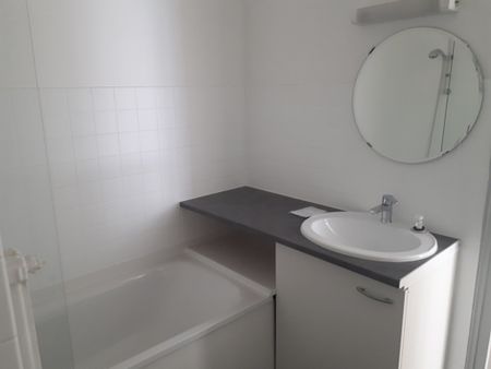 Location Appartement 2 pièces 42m² NANCY 54000 - Photo 2