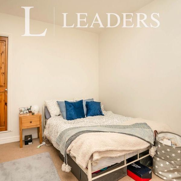 3 bedroom house to rent Charles Street, Loughborough, LE11 - Photo 1