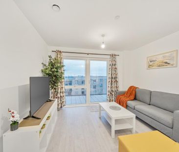 2 bedroom flat to rent - Photo 2