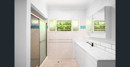 Semi Renovated Family Home in Sought-After Fig Tree Pocket - Photo 5