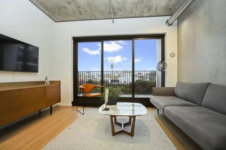 Spacious 2-Bedroom, 2-Bathroom Apartment in Eden Terrace – $820 per Week - Photo 3
