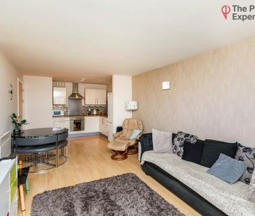 2 bedroom apartment to rent - Photo 3