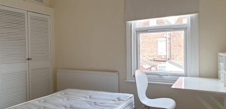 5 bedroom terraced house to rent - Photo 5