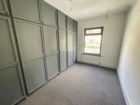 3 bedroom house to rent - Photo 3