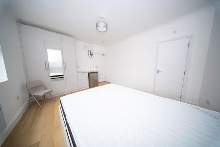Bath Road, Hounslow - Photo 5