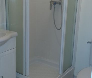 Location Appartement 1 pièce 14m² ORLEANS 45000 - Photo 2