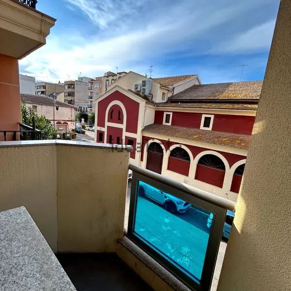 Alquiler de piso en Calle Manuel Follana - Photo 1