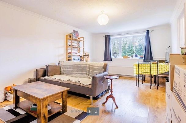 2 bedroom maisonette to rent - Photo 1