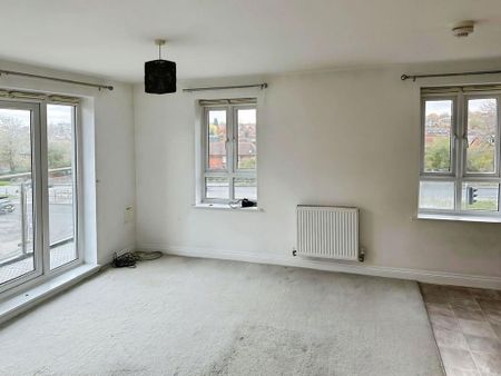 2 bedroom flat to rent - Photo 2