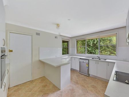 18 Elegans Avenue, St Ives - Photo 5