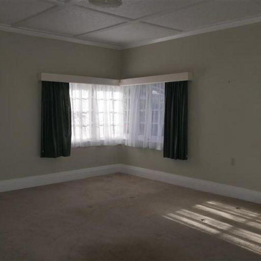 Spacious living near the CBD - Photo 1