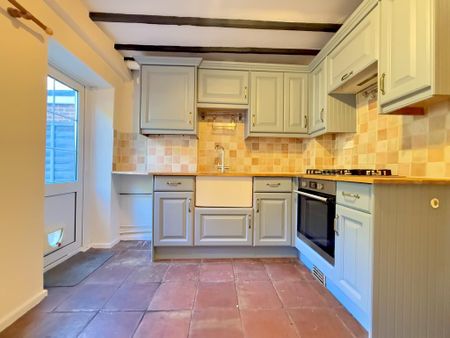 2 bedroom property to rent - Photo 3