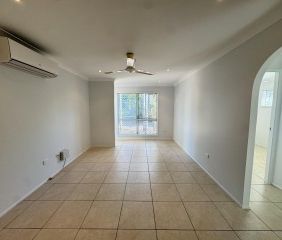 Your Coastal Sanctuary in North Ward - Photo 2