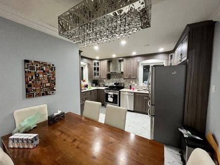 For Lease - 9 Holbeach Road, Toronto, Ontario - Photo 5