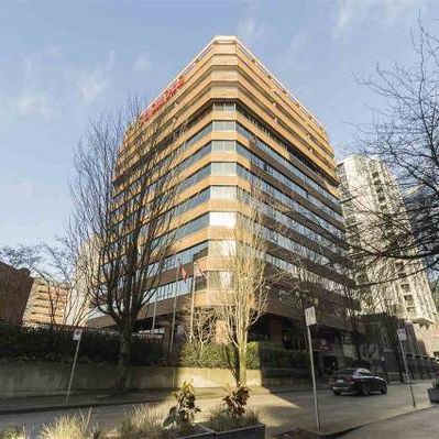 *1BR 1BA+Den Condo in Downtown Vancouver West* - Photo 1