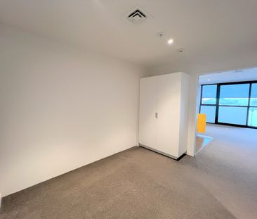 The Orange - Photo 4