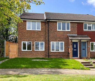 4 bedroom end of terrace house to rent - Photo 3
