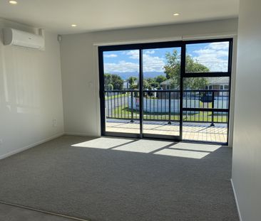 4/43 Yeovil Road, Te Atatu Peninsula - Photo 1