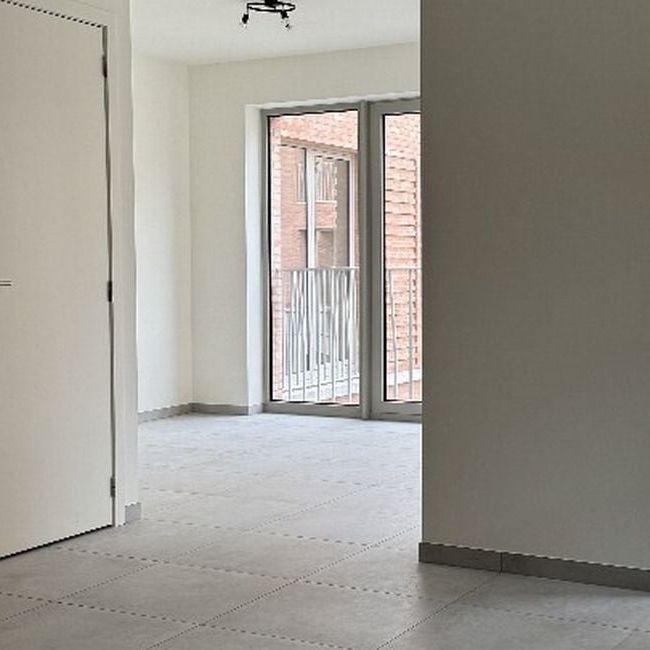 Appartement te huur in Zonhoven voor € 1.075 met 2 slaapkamers - Photo 1