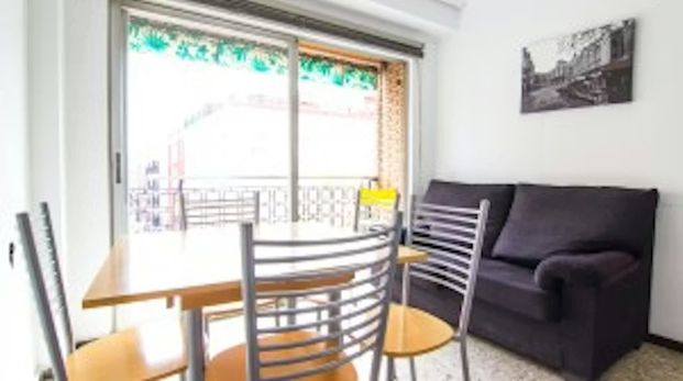 Carrer de Pere Aleixandre, Valencia, Valencian Community 46006 - Photo 1