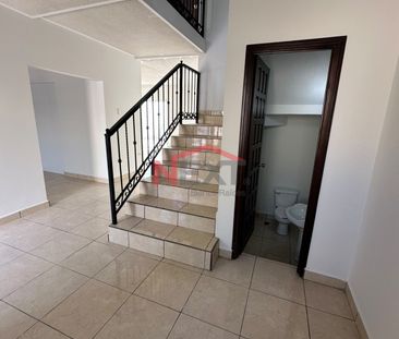 Casa en Renta Rincón de Sayavedra Frente a Área Verde - Photo 3