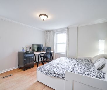 For Lease - 239 Crestwood Road Unit# Studio Unit, Vaughan, Ontario - Photo 1