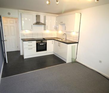 2 bedroom flat to rent - Photo 6