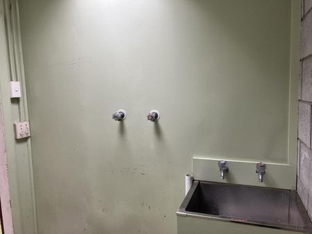 One-bedroom Aramoho home - Photo 2