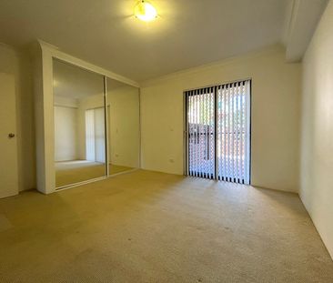 Ground Floor Living - Entry via Lapish Ave - Photo 1