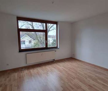 ***Hübsche 2-RW mit Balkon und herrlichem Ausblick*** - Foto 3