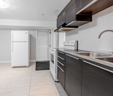 For Lease - 1362 Cawthra Road Unit# Lower, Mississauga, Ontario - Photo 3