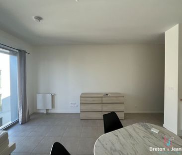 Location Appartement 1 pièce 29m² - Photo 3